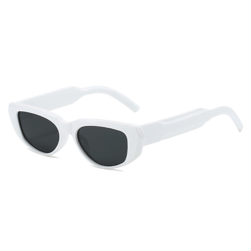 Women's fashionable cat-eye sunglasses with extravagant silhouette Bowlift