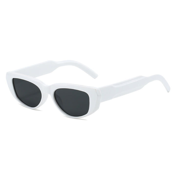 Women's fashionable cat-eye sunglasses with extravagant silhouette Bowlift