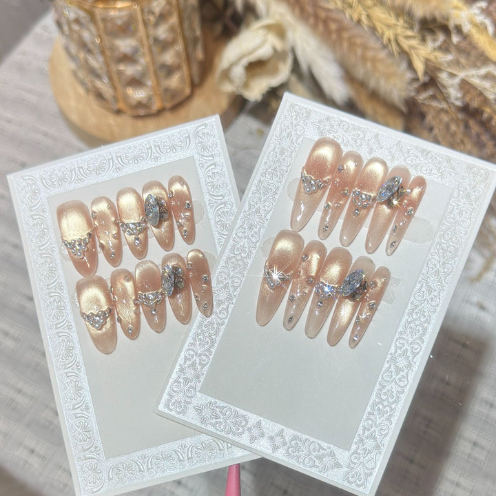 Artistic Stiletto Press-On Nail Set with Charming Patterns Bowlift