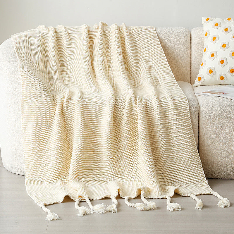 Women’s knitted blanket with decorative tassels Bowlift