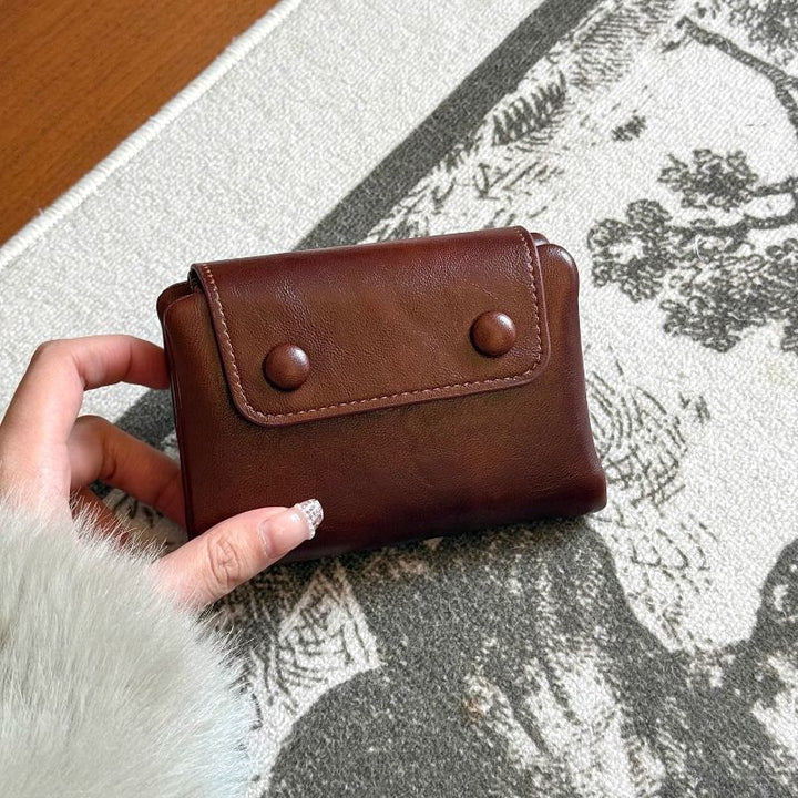 Stylish Compact Leather Cardholder Bowlift