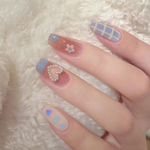 Artistic Press-On Nail Set with Floral and Heart Designs Bowlift