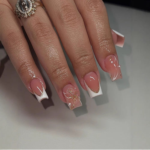 Elegant Nail Art Press-On Set Bowlift
