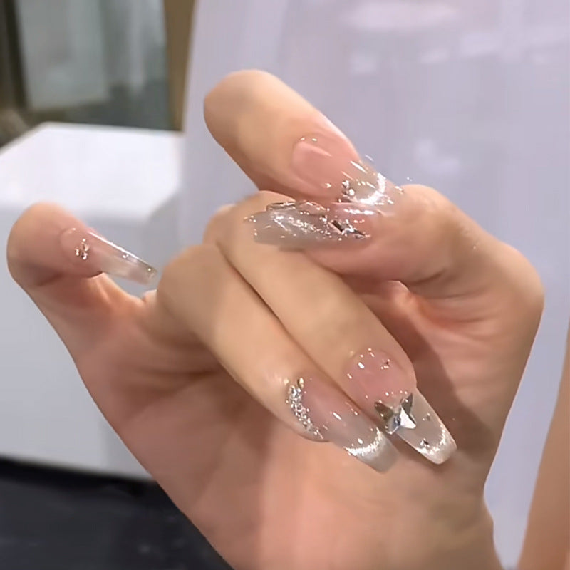 Artificial artificial nails with heart design Bowlift