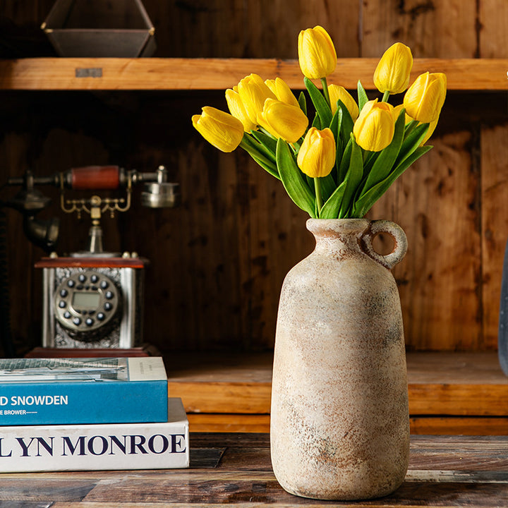Decorative ceramic vase Bowlift