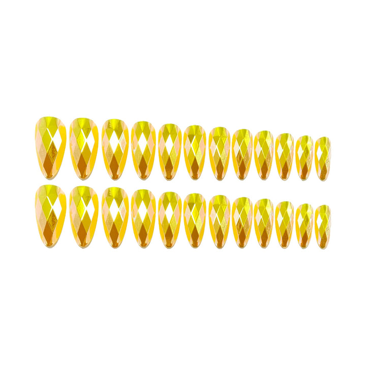 Artificial nails with elegant crystal design Bowlift
