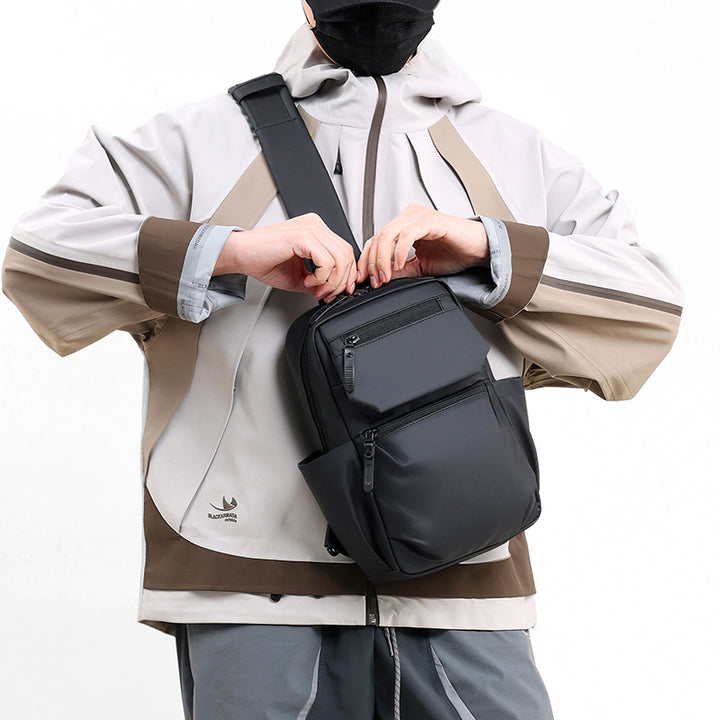Versatile Urban Adventure Sling Bag Bowlift