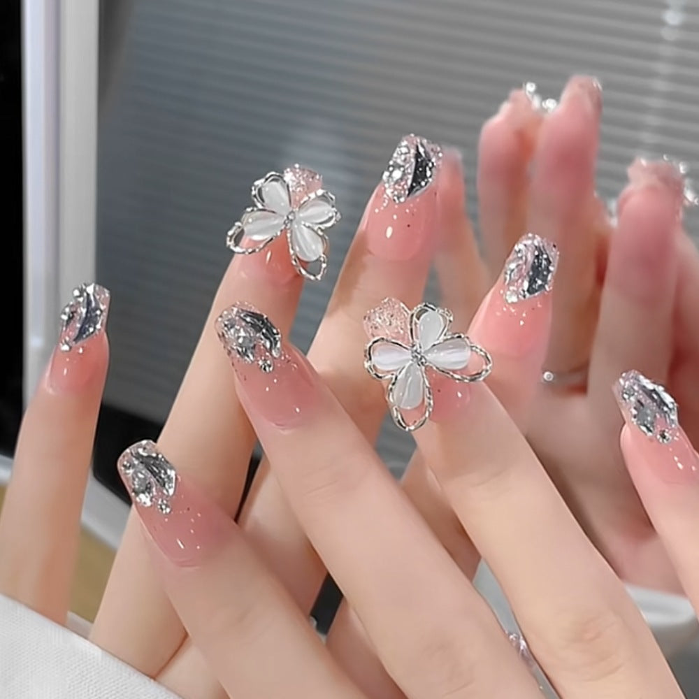 Artistic Press-On Nail Set with Star Motifs Bowlift