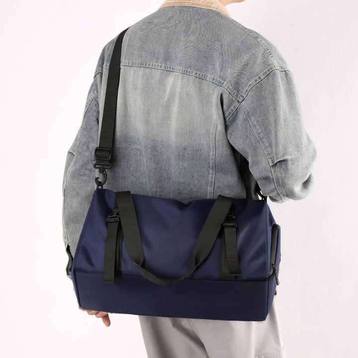 Multifunctional Sports Duffle Bag Bowlift