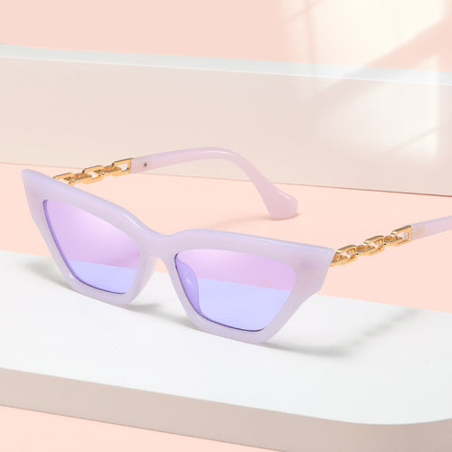 Women edgy cat-eye sunglasses with golden details Bowlift