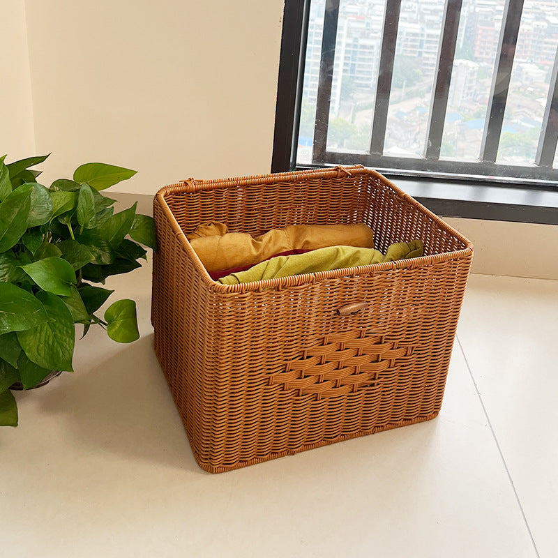Women's Storage Basket with Flip Lid Bowlift