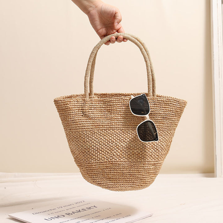 Handmade wicker tote bag with sturdy handles Bowlift