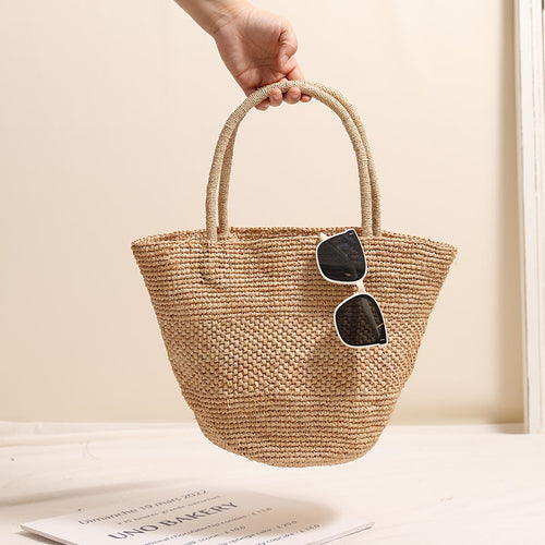 Handmade wicker tote bag with sturdy handles Bowlift