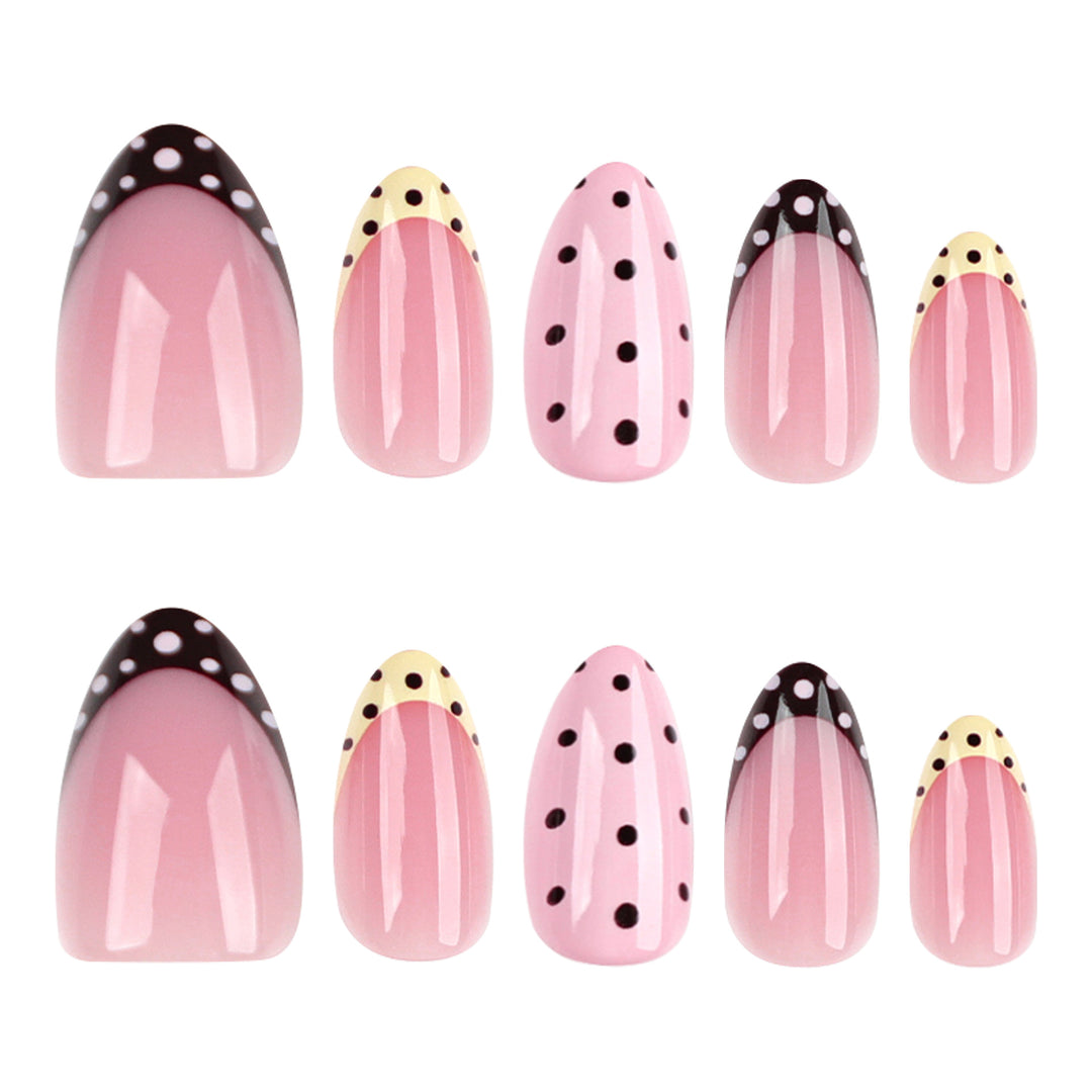 Artificial nail art in elegant design with creative accents Bowlift