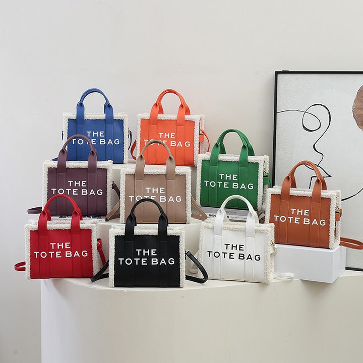 Fashionable Handbag With Removable Shoulder Strap Bowlift