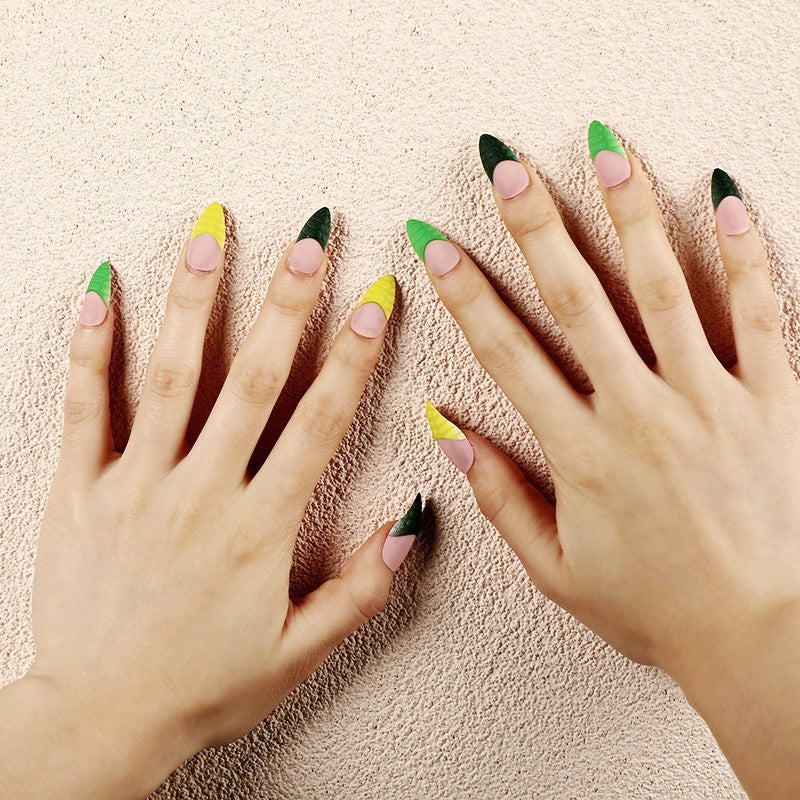 Creative artificial nails with trendy geometric design Bowlift