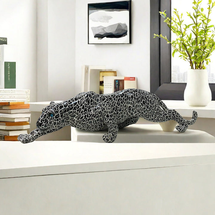Artistic and colorful animal figure in panther shape Bowlift