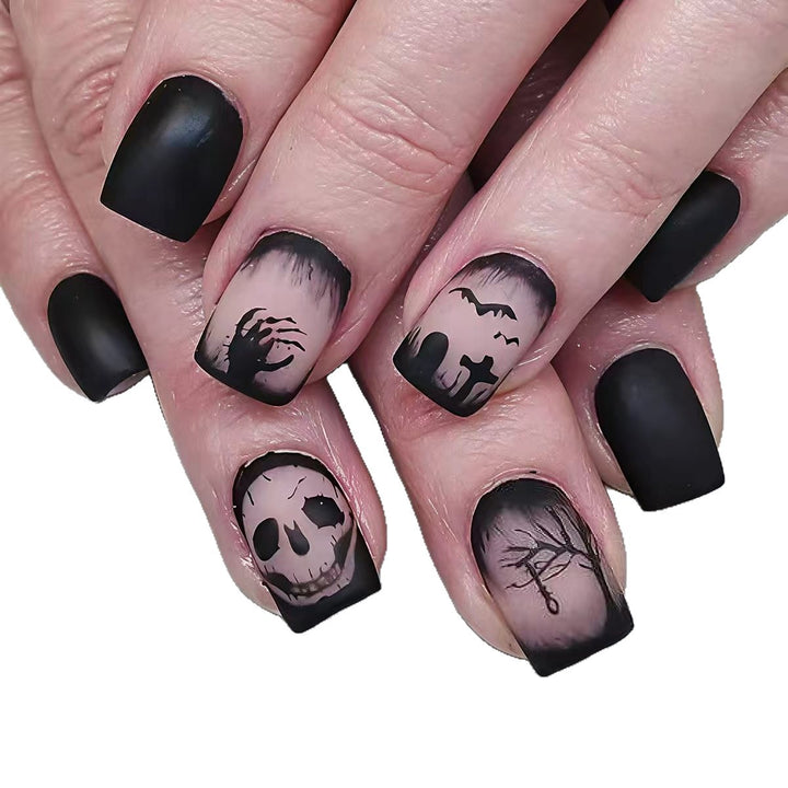 Creative Art Nails in Fascinating Halloween Design Bowlift