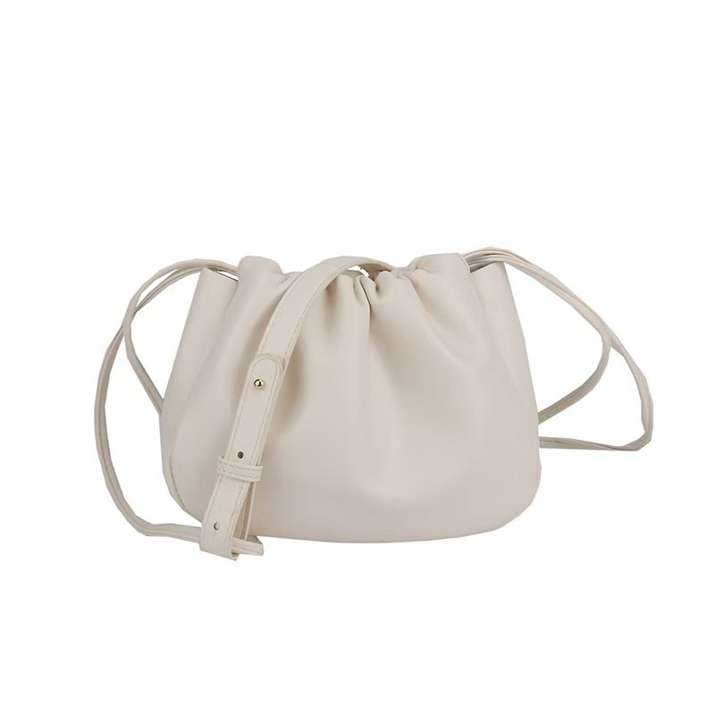Chic Slouchy Handbag Bowlift