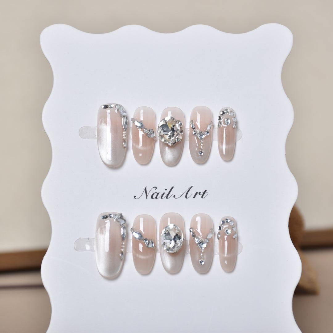 Elegant Crystal-Embellished Press-On Nail Extensions Bowlift