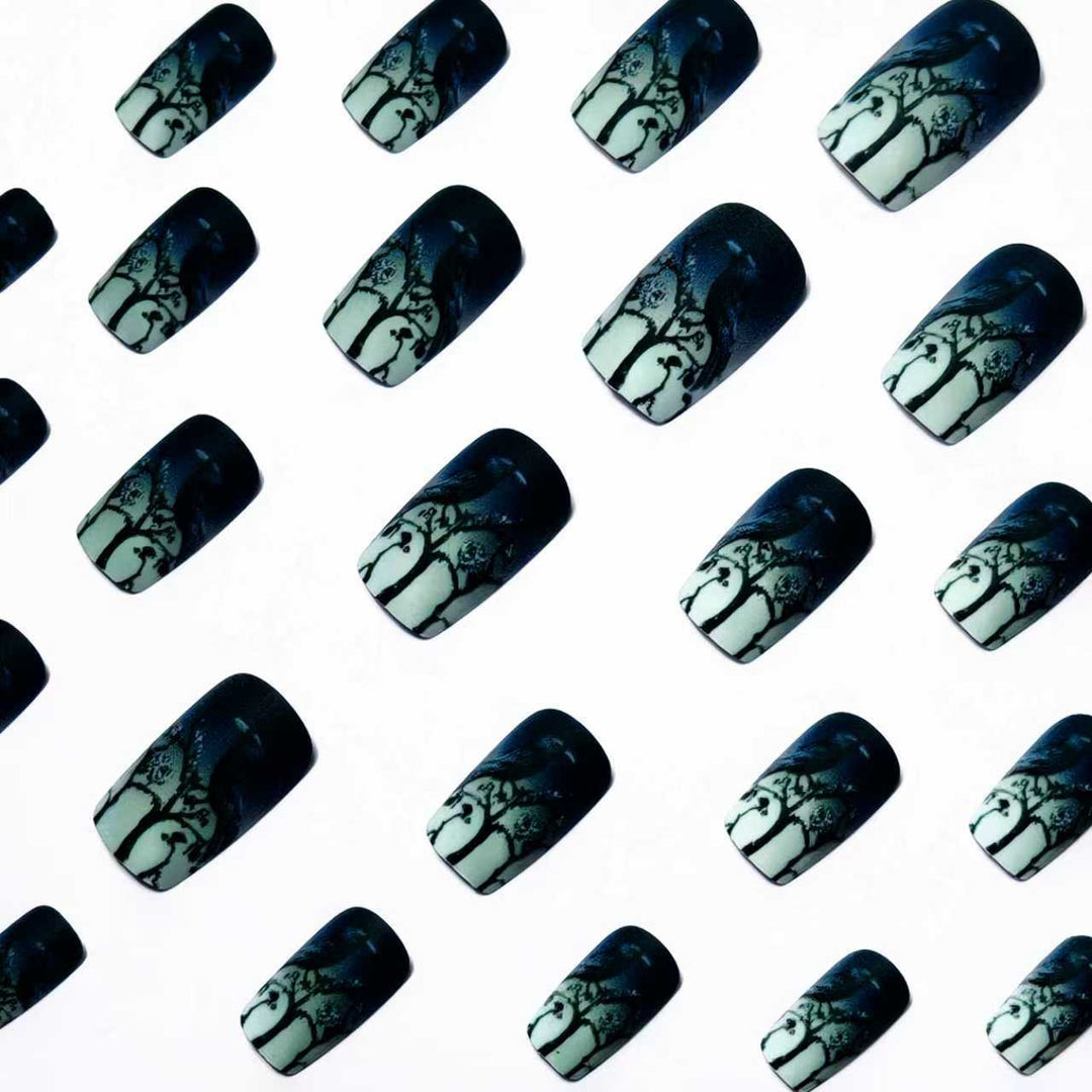 Creative skull and crow design artificial nails Bowlift