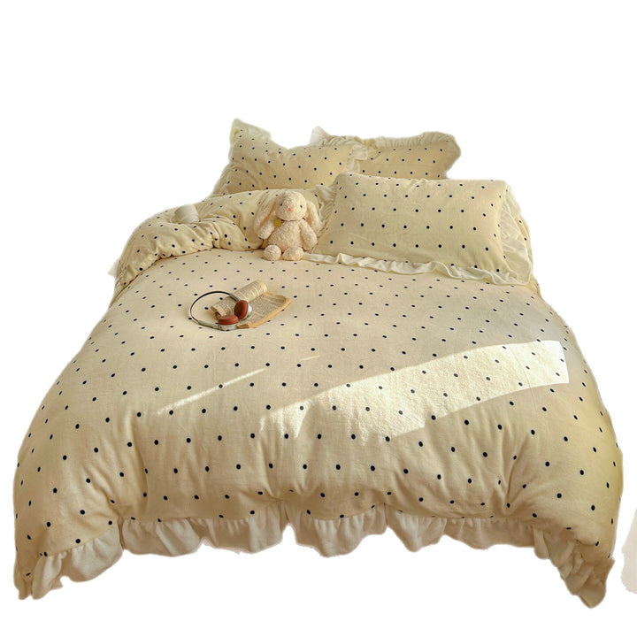 Cozy Polka Dot Comforter Set