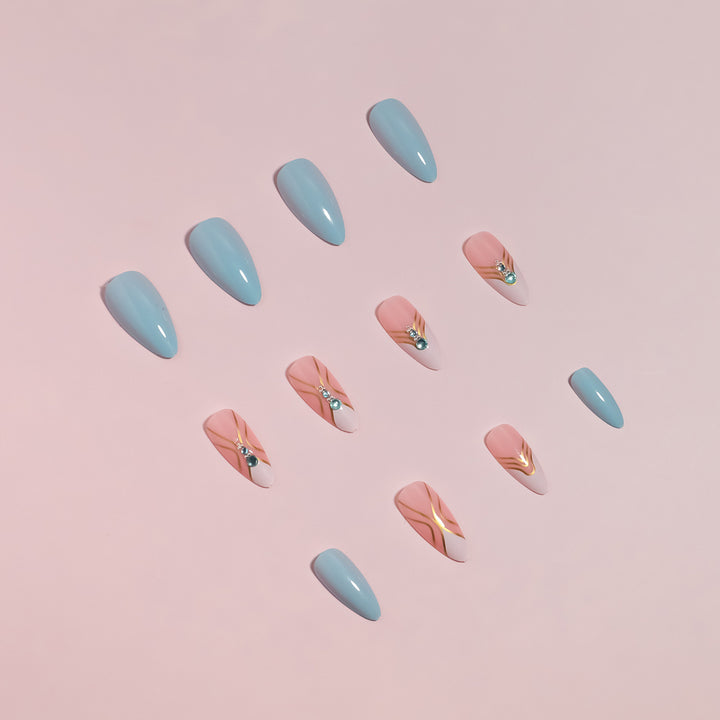 Artistic Press-On Nail Set with Elegant Detailing Bowlift