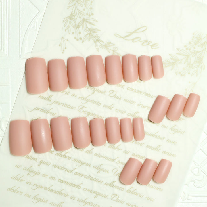 Reusable Matte Press-On Nail Set Bowlift