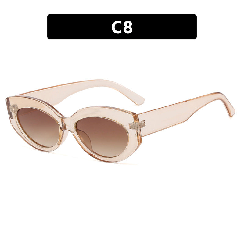 Women Cat-Eye Sunglasses in stylish plastic design Bowlift