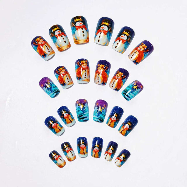 Artificial nails with cheerful snowman design Bowlift