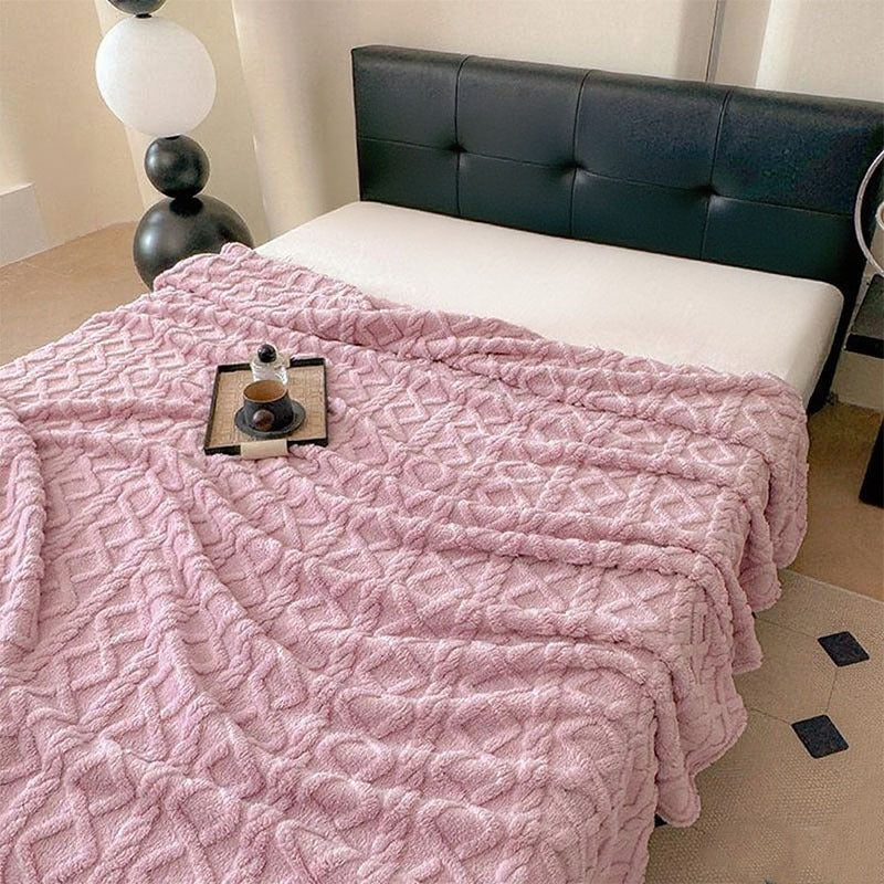 Women Plush Bedspread with Textured Design Bowlift