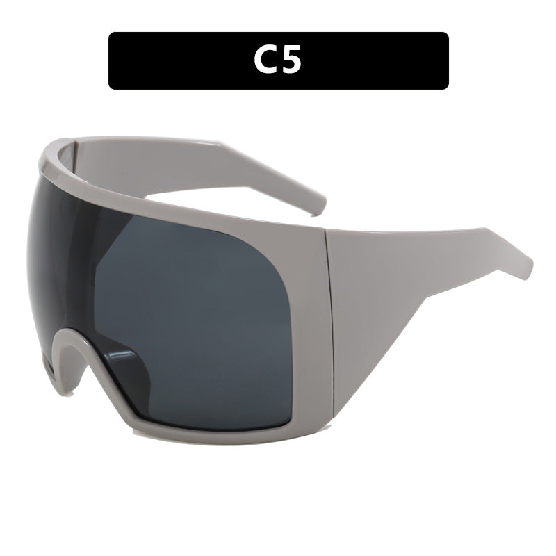 Women sporty sunglasses with aerodynamic design Bowlift