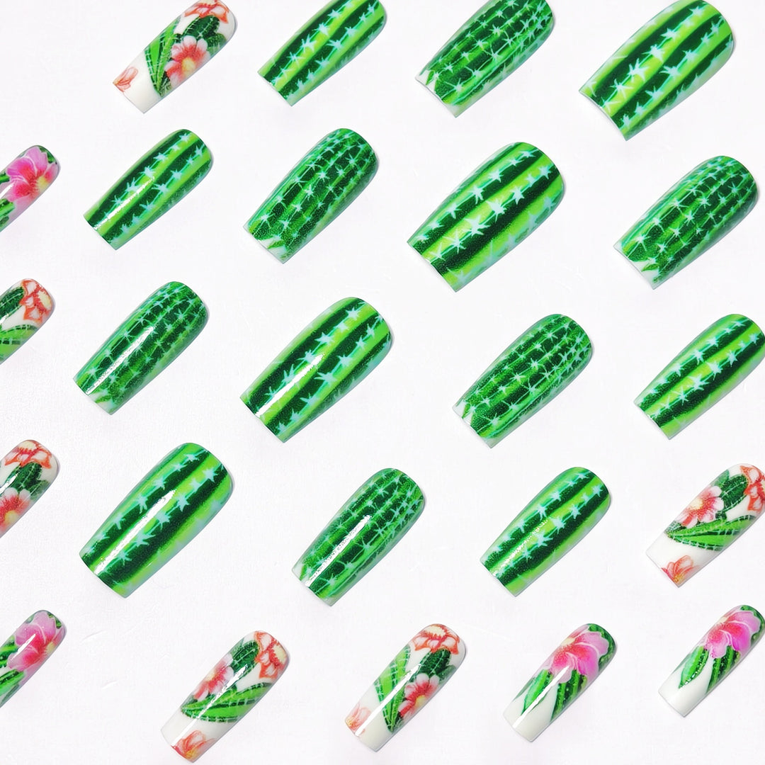 Artificial nails with blooming cactus design Bowlift