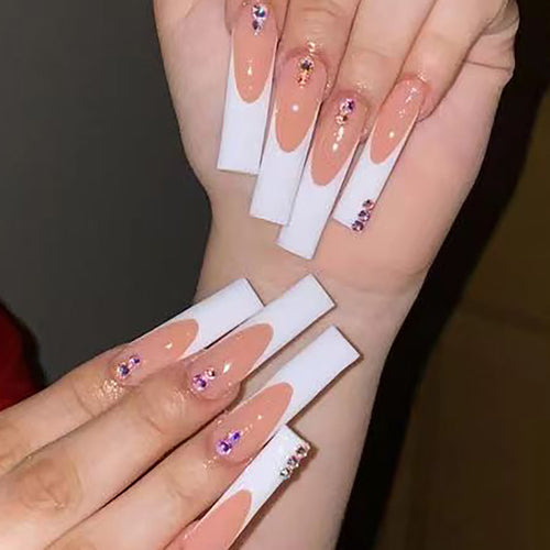 Long Stiletto Press-On Nails with Decorative Gems Bowlift