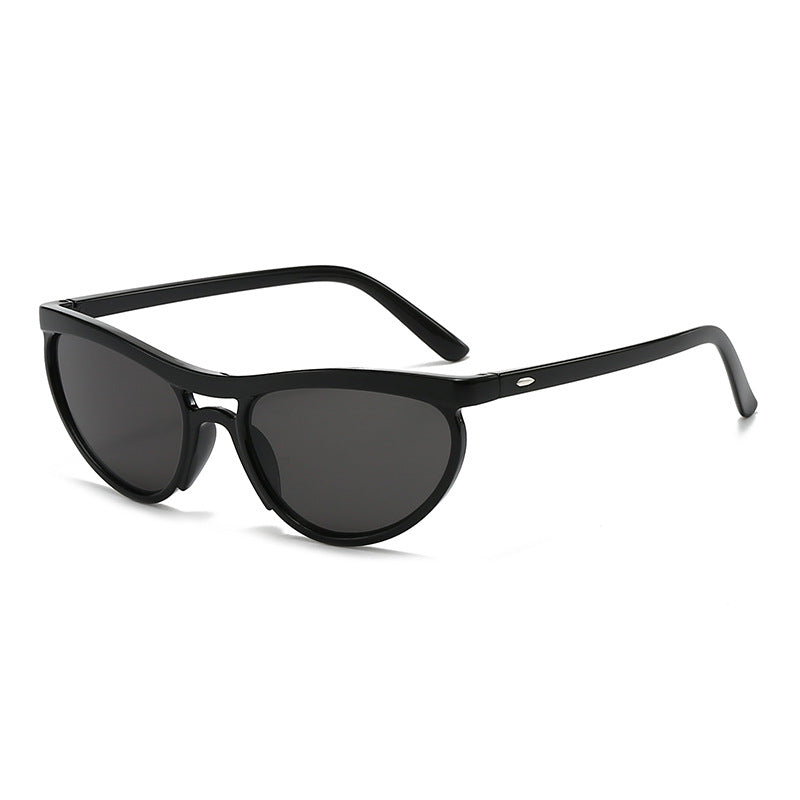 Women's fashionable sunglasses in contemporary design Bowlift