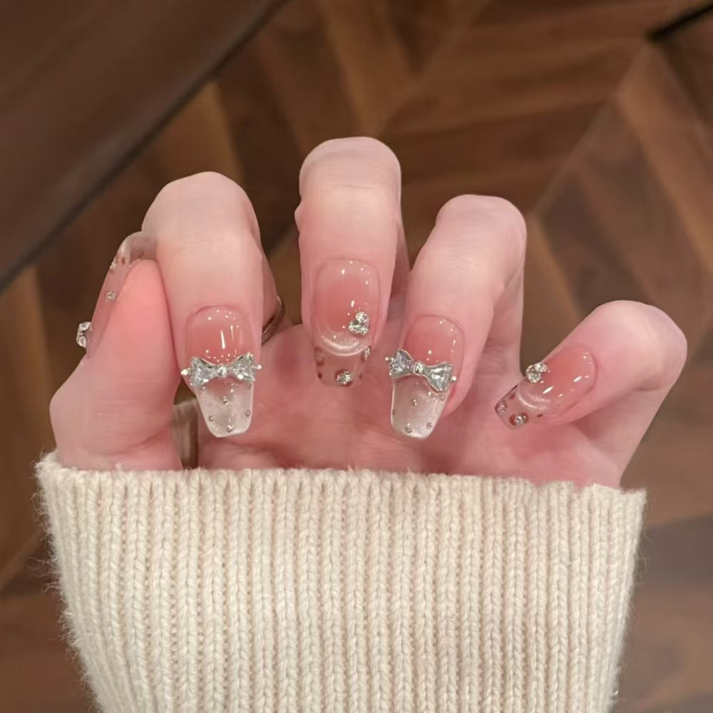 Glittering and Decorated Artificial Nails Bowlift
