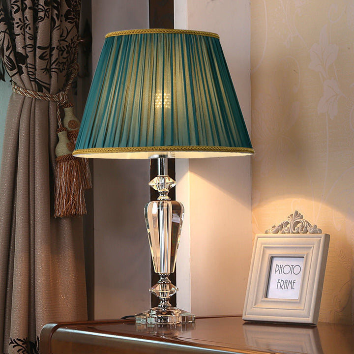 Modern Crystal Accent Table Lamp