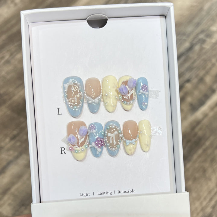 Artistic Floral-Accent Press-On Nails Bowlift