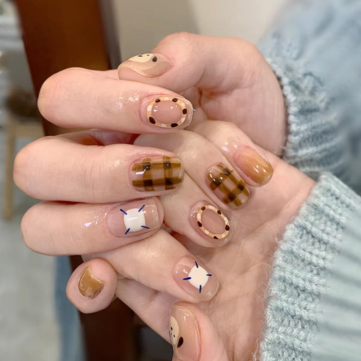 Elegant Press-On Nail Set with Glitter and Gloss Finish Bowlift