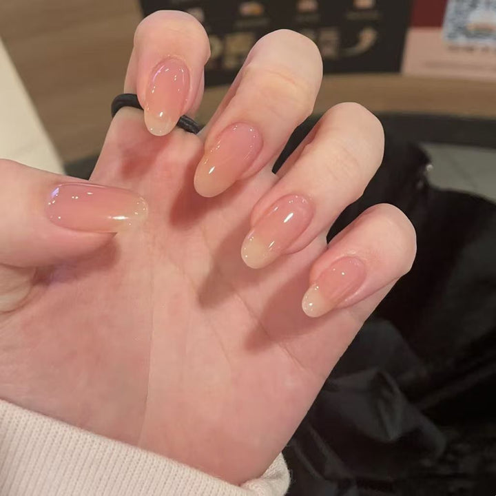 Elegant Stiletto Press-On Nails with Gradient Finish Bowlift