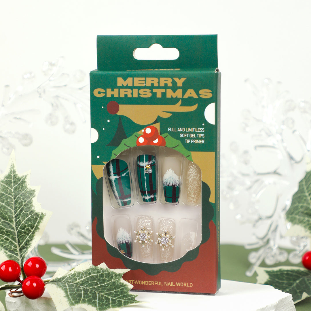 Artistic Nail Extensions with Festive Christmas Design Bowlift