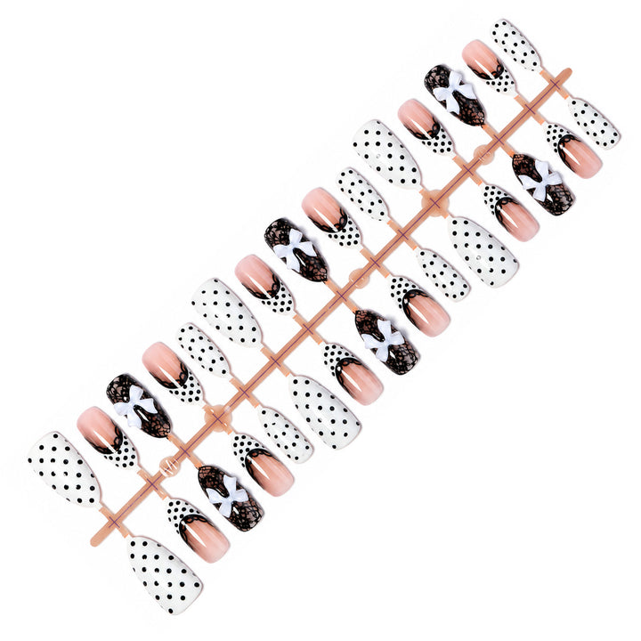 Artificial nail set with elegant tip design Bowlift
