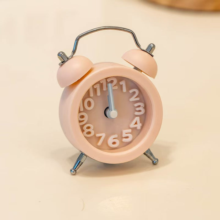 Classic alarm clock with double bell mechanism Bowlift