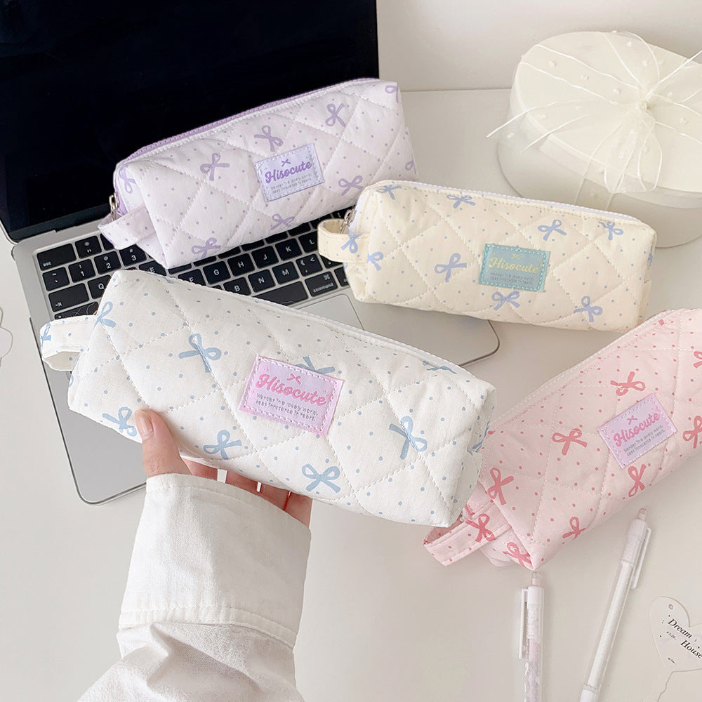 Quilted Pencil Case with Zipper Bowlift