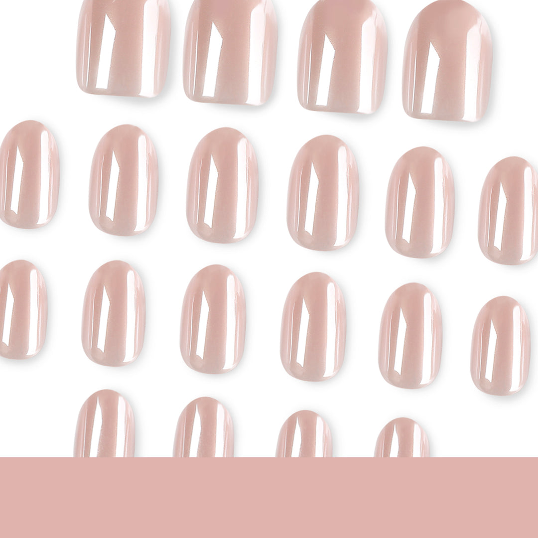Elegant Gel Nails with Natural Shine Bowlift