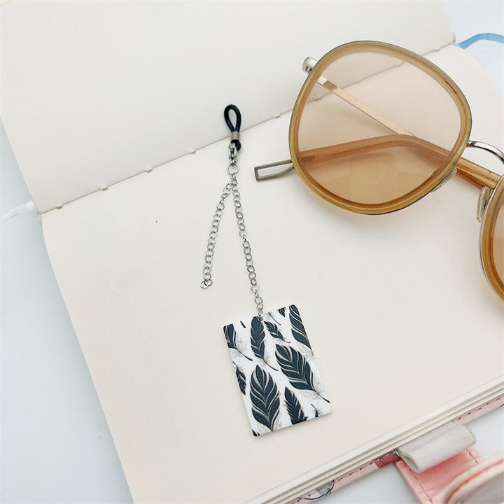 Heart-Designed Eyewear Chain Holder Bowlift