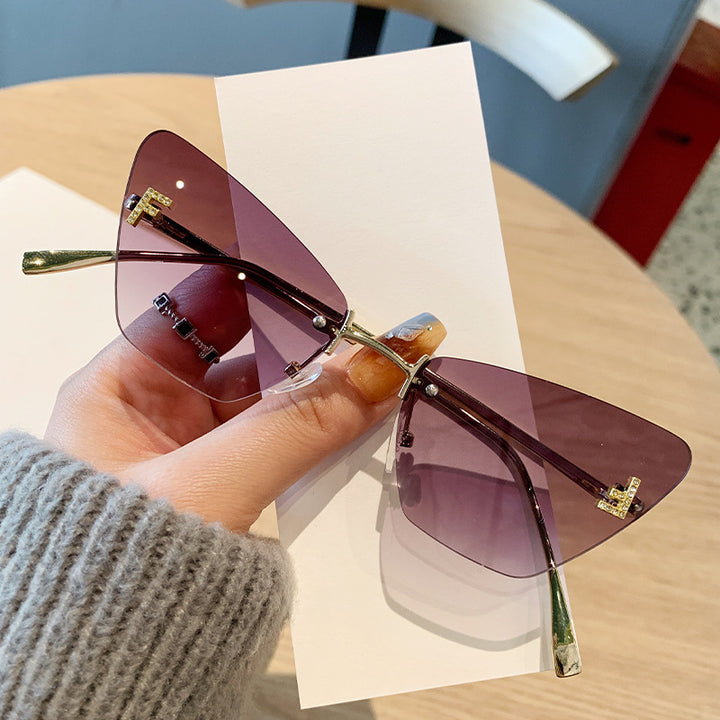 Womens Cat-Eye Sunglasses in modern design with innovative frame Bowlift