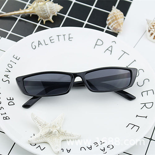 Ladies fashionable sunglasses in elegant retro style Bowlift