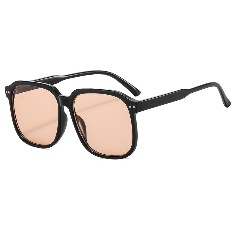 Women's square sunglasses with modern plastic frame Bowlift