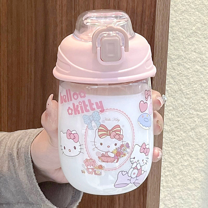 Women's playful drinking bottle with unique safety closure Bowlift